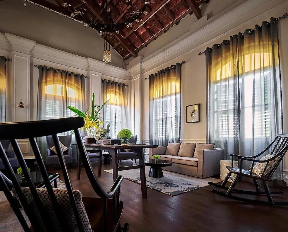 Hotel The Edison George Town